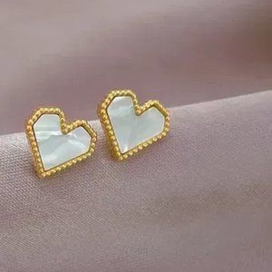 Heart Shape Ear Studs